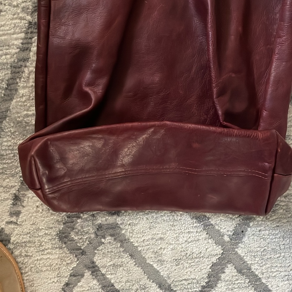 Beautiful Red leather handmade shoulder bag - Picture 2 of 11